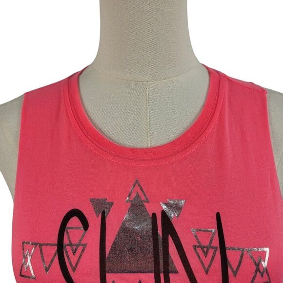 NEW Rebellious One Medium Tee Sun Daze Hot Pink Graphic Shiny Silver Triangle - Picture 9 of 14